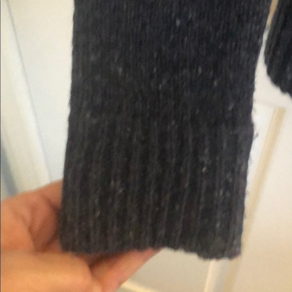 Sweater - Picture 4 of 5